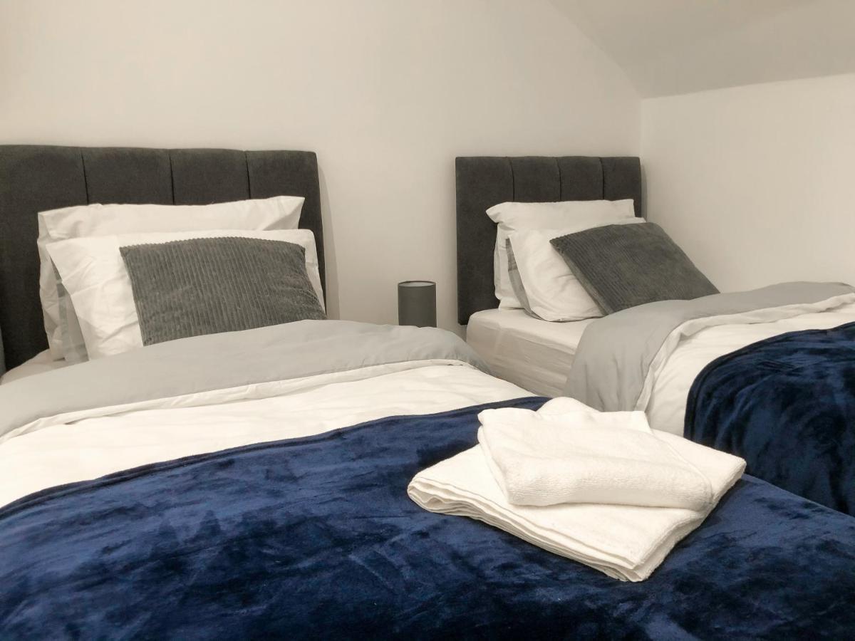 10Min To City - Free Parking - Private Studio - Contractor Friendly 曼彻斯特 外观 照片